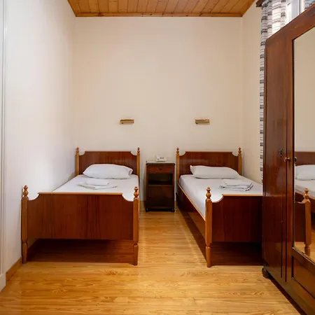 Patrai Lägenhetshotell