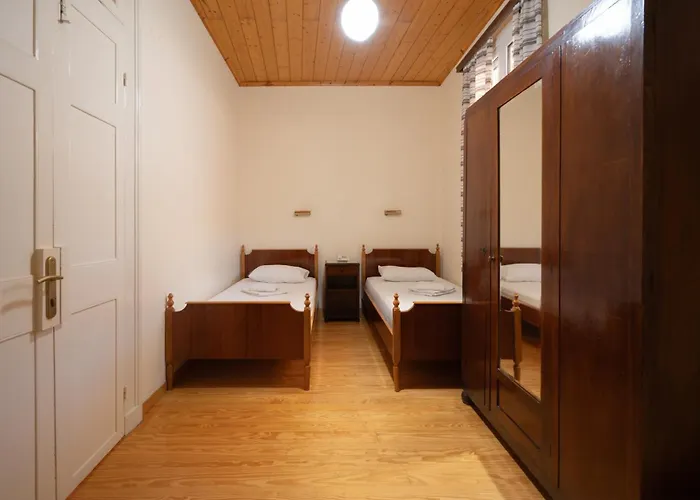 Patrai Lägenhetshotell