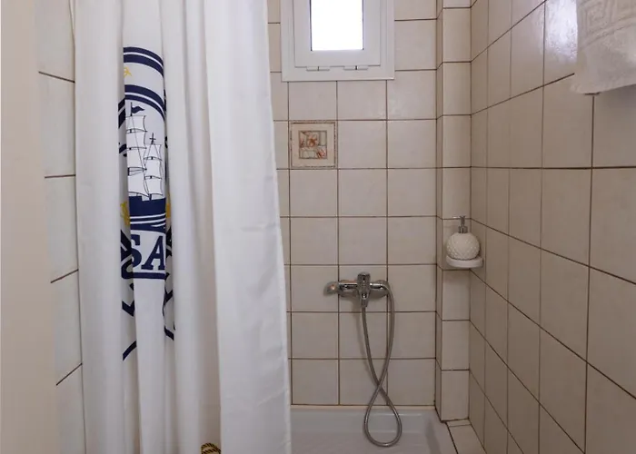 Patrai Lägenhetshotell 3*