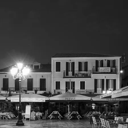 Patrai Aparthotel 3*