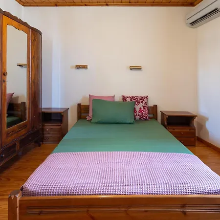 Aparthotel Patrai 3*